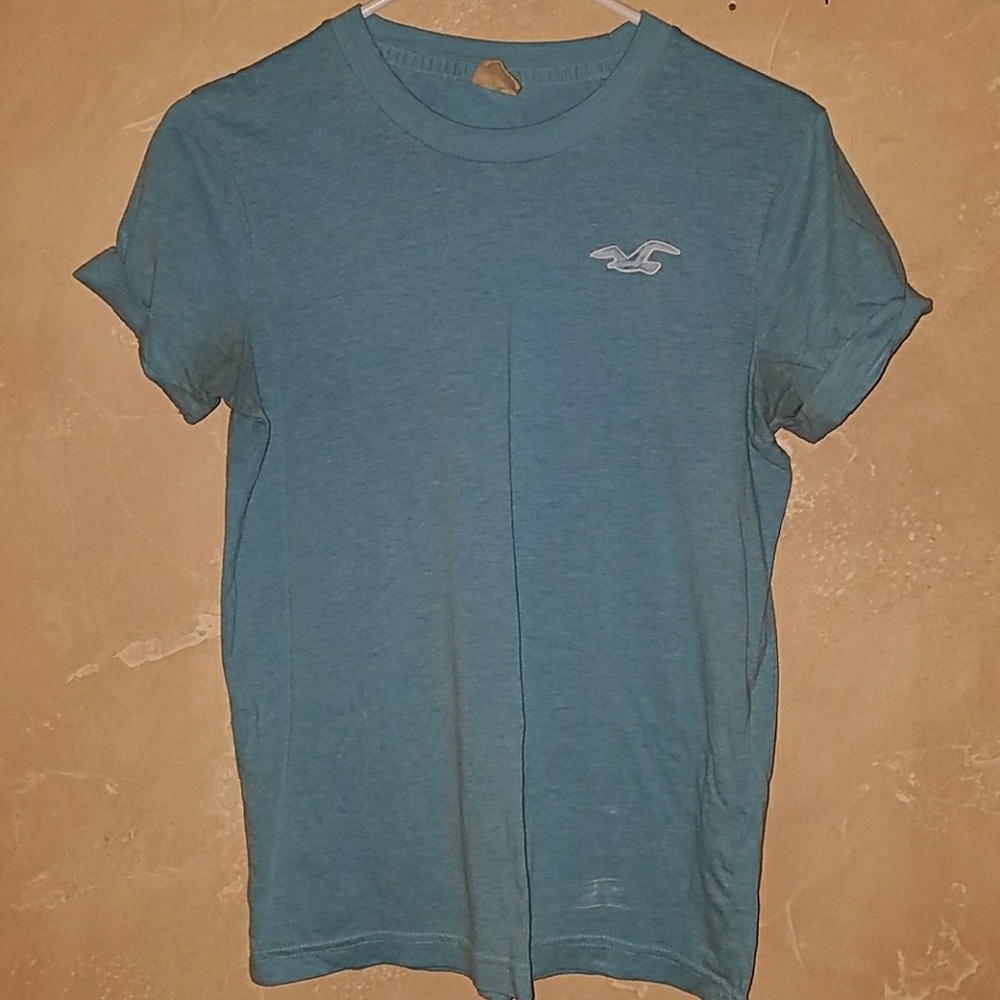 Hollister shirt